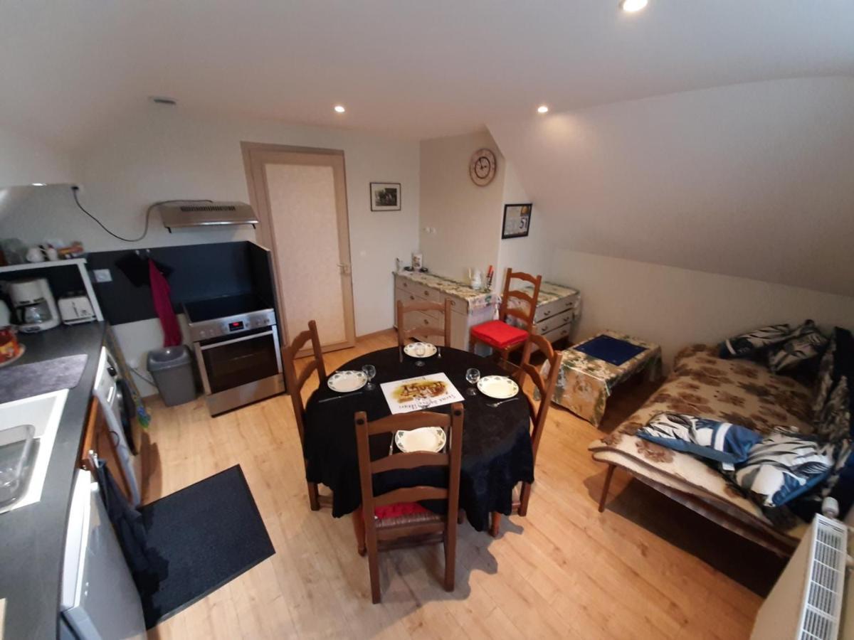 Apartamento Le Deux Gaulle Le Mêle-sur-Sarthe Exterior foto
