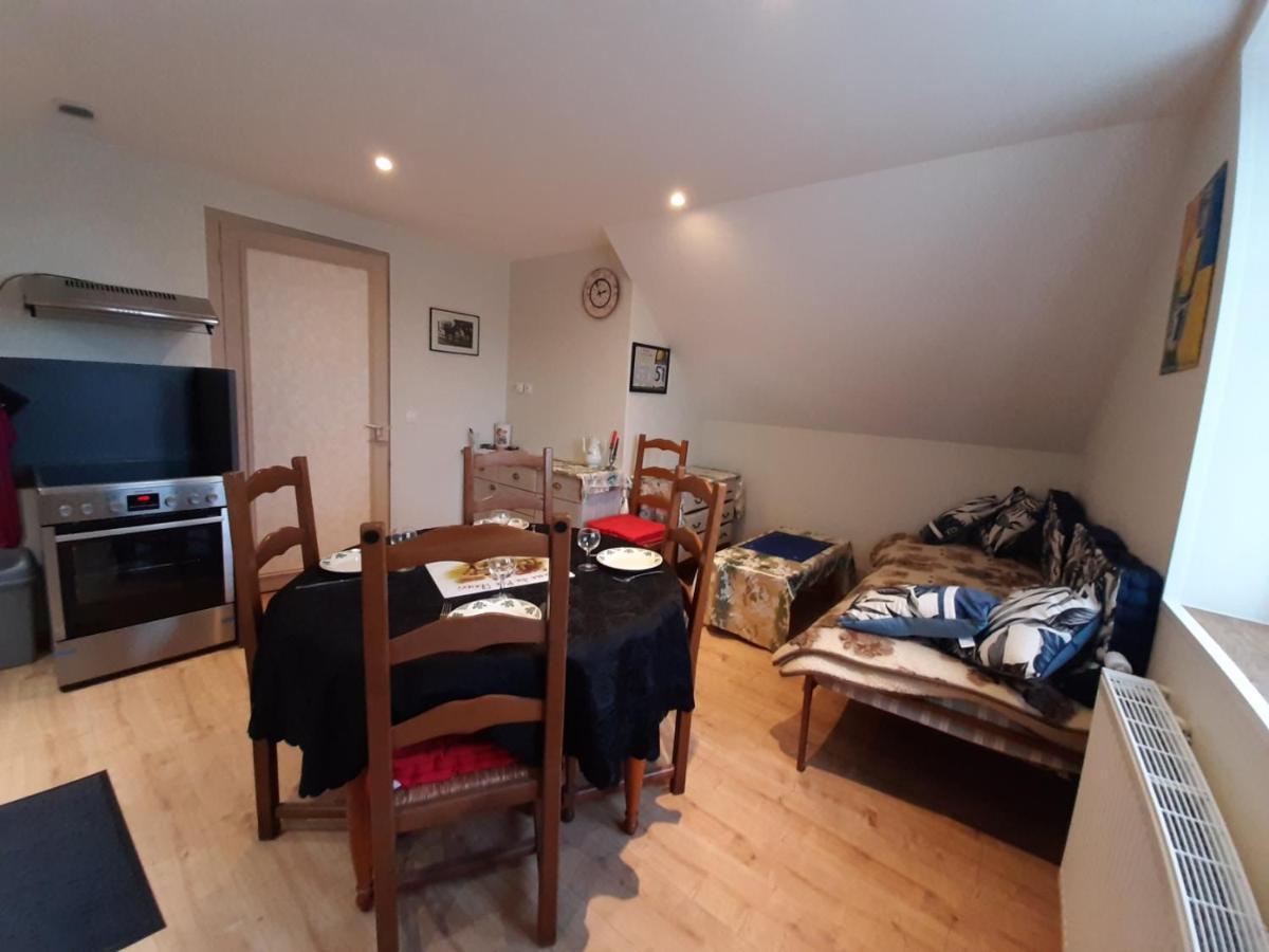 Apartamento Le Deux Gaulle Le Mêle-sur-Sarthe Exterior foto